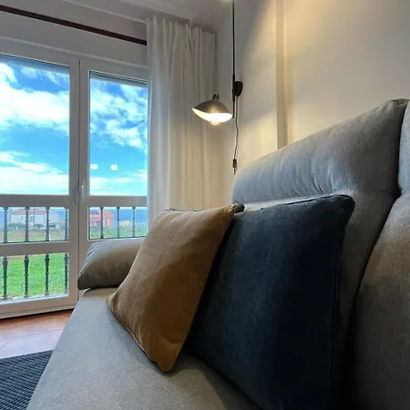 Relax, Sea And Mountains Apartamento *